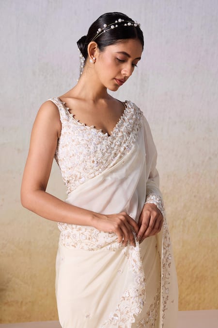 Buy Mirroir White Viscose Sequins, Beads Floral Vine Embellished Saree With Blouse Online at Aza Fashions Buy_Mirroir_White Viscose Sequins, Beads Floral Vine Embellished Saree With Blouse _Online_at_Aza_Fashions