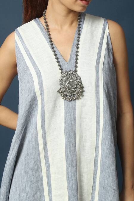 Buy Vasstram Blue Linen Embroidery V-neck Dhaara Stripe Pattern Dress Online at Aza Fashions Buy_Vasstram_Blue Linen Embroidery V-neck Dhaara Stripe Pattern Dress _Online_at_Aza_Fashions