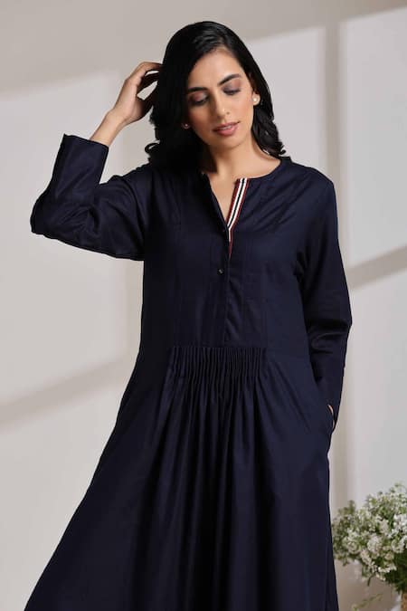 Buy_Vasstram_Blue Cotton Split V-neck Solid Pleated Waist Dress _Online_at_Aza_Fashions