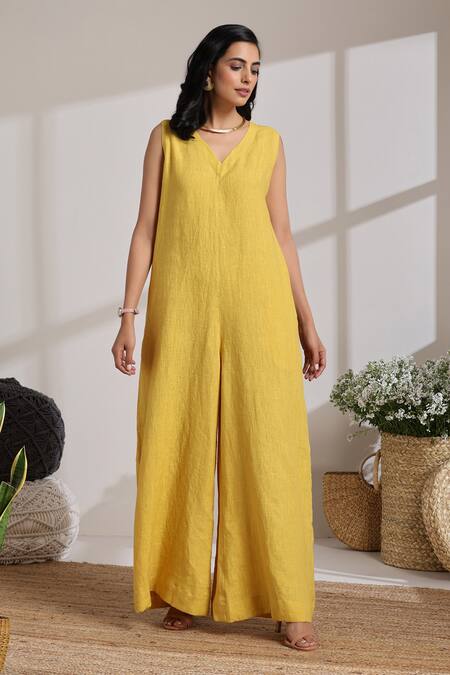 Vasstram Yellow Linen V-neck Samara Solid Jumpsuit Online at Aza Fashions Vasstram_Yellow Linen V-neck Samara Solid Jumpsuit _Online_at_Aza_Fashions