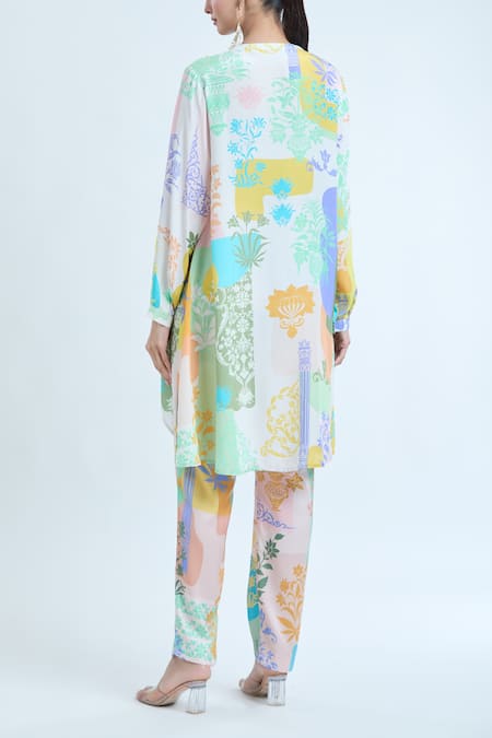 Pankaj & Nidhi Arch Floral Pattern Tunic 