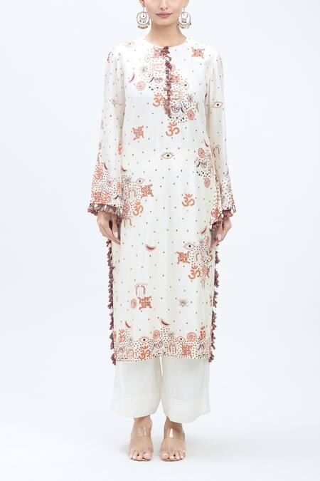 Buy Minaxi Dadoo Ivory Chanderi Tassels Collared Temple Embroidered Long Kurta Set Online at Aza Fashions Buy_Minaxi Dadoo_Ivory Chanderi Tassels Collared Temple Embroidered Long Kurta Set _Online_at_Aza_Fashions