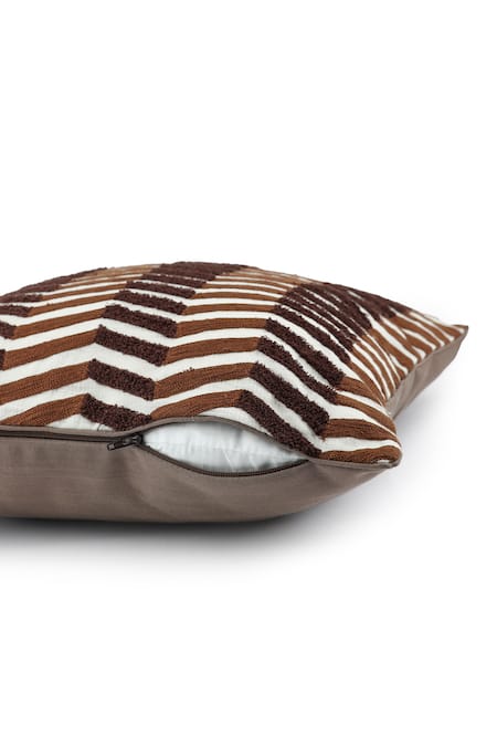 Buy_Onset Homes_Brown 10% Viscose, 86% Linen, 4% Lahar Zig Zag Woven Cushion Cover - Set Of 2_Online_at_Aza_Fashions