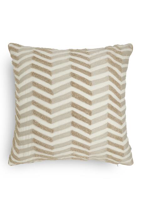 Onset Homes Cream 10% Viscose, 86% Linen, 4% Lahar Rectangle Shaped Cushion Cover - Set Of 2 Online at Aza Fashions Onset Homes_Cream 10% Viscose, 86% Linen, 4% Lahar Rectangle Shaped Cushion Cover - Set Of 2_Online_at_Aza_Fashions