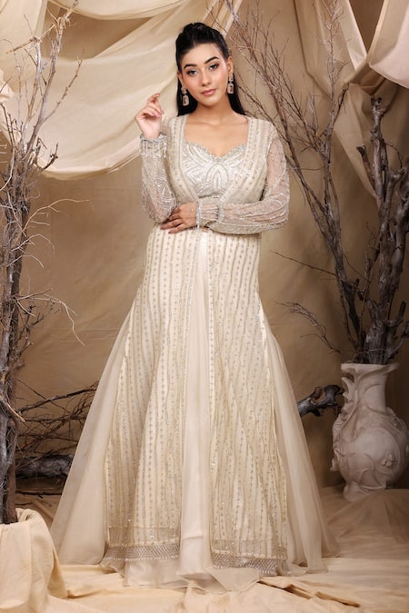 Lasha Ivory Organza Embroidery Pipe Sweetheart Neck Phool Vine Jacket And Lehenga Set 