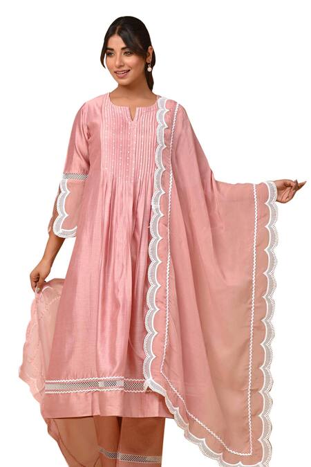 Shop Gulabik Jaipur Peach Chanderi Lace Split V-neck Scallop Embellished Kurta And Pant Set Shop_Gulabik Jaipur_Peach Chanderi Lace Split V-neck Scallop Embellished Kurta And Pant Set