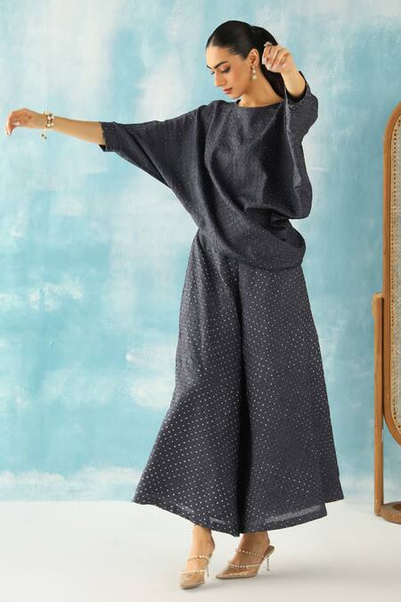 Twenty Nine Grey Gingham Bandhani Woven High Waist Flared Pant at Aza Fashions Twenty Nine_Grey Gingham Bandhani Woven High Waist Flared Pant _at_Aza_Fashions