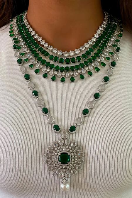 Prerto Layered Necklace Set & Circle Diamond Embellished Pendant Necklace Set 