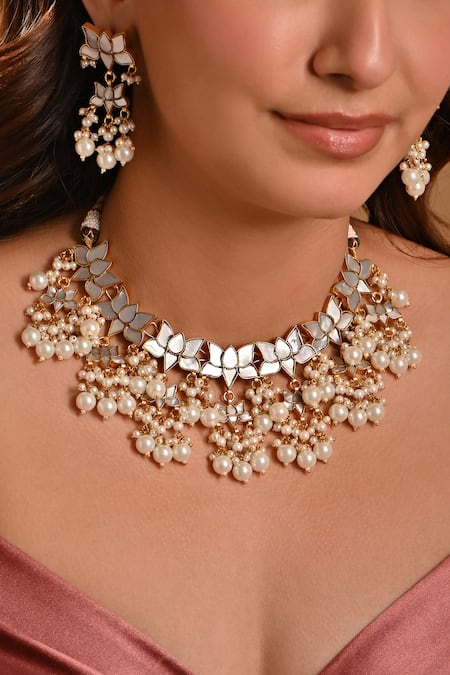 Raga Baubles Pachi Kundan Lotus Necklace Set 