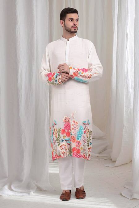 Buy Aham-Vayam White Cotton Embroidery Buta Phool Kurta Pant Set Online at Aza Fashions Buy_Aham-Vayam_White Cotton Embroidery Buta Phool Kurta Pant Set _Online_at_Aza_Fashions