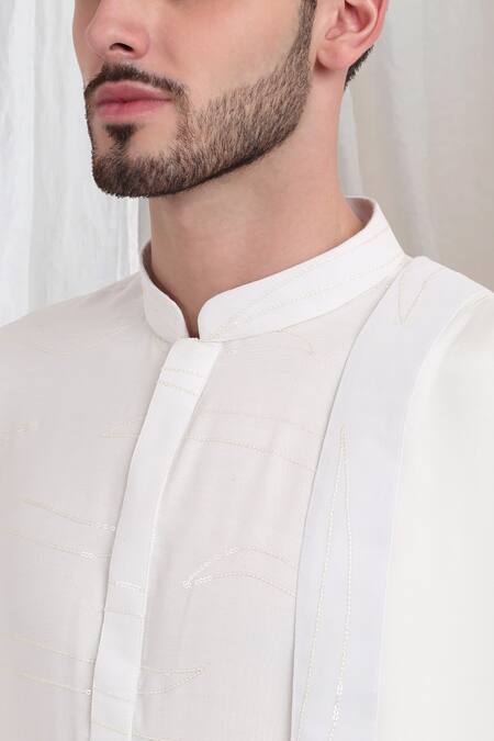 Aham-Vayam White Cotton Embroidery Buta Phool Kurta Pant Set at Aza Fashions Aham-Vayam_White Cotton Embroidery Buta Phool Kurta Pant Set _at_Aza_Fashions