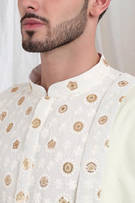 Buy Aham-Vayam Ivory Cotton, Silk Embroidery Swarna Pushp Kurta Pant Set Buy_Aham-Vayam_Ivory Cotton, Silk Embroidery Swarna Pushp Kurta Pant Set