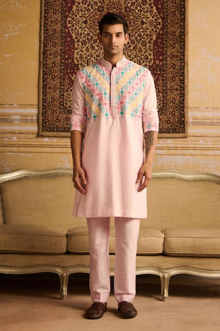 Shop Diyarajvvir Pink Cotton, Silk Cut Work, Embroidery Cutdana And Thread Kurta & Pant Set at Aza Fashions Shop_Diyarajvvir_Pink Cotton, Silk Cut Work, Embroidery Cutdana And Thread Kurta & Pant Set _at_Aza_Fashions