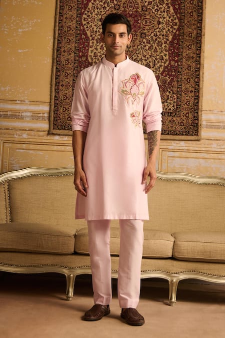 Shop Diyarajvvir Pink Cotton, Silk Embroidery Big Floral Kurta And Pant Set at Aza Fashions Shop_Diyarajvvir_Pink Cotton, Silk Embroidery Big Floral Kurta And Pant Set _at_Aza_Fashions