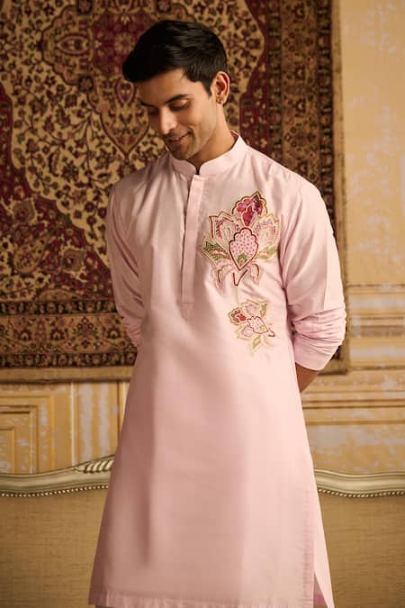 Shop Diyarajvvir Pink Cotton, Silk Embroidery Big Floral Kurta And Pant Set Online at Aza Fashions Shop_Diyarajvvir_Pink Cotton, Silk Embroidery Big Floral Kurta And Pant Set _Online_at_Aza_Fashions