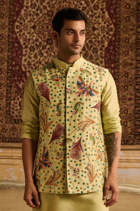 Shop Diyarajvvir Green Cotton, Silk Embroidery Floral Thread Bundi Set Online at Aza Fashions Shop_Diyarajvvir_Green Cotton, Silk Embroidery Floral Thread Bundi Set _Online_at_Aza_Fashions