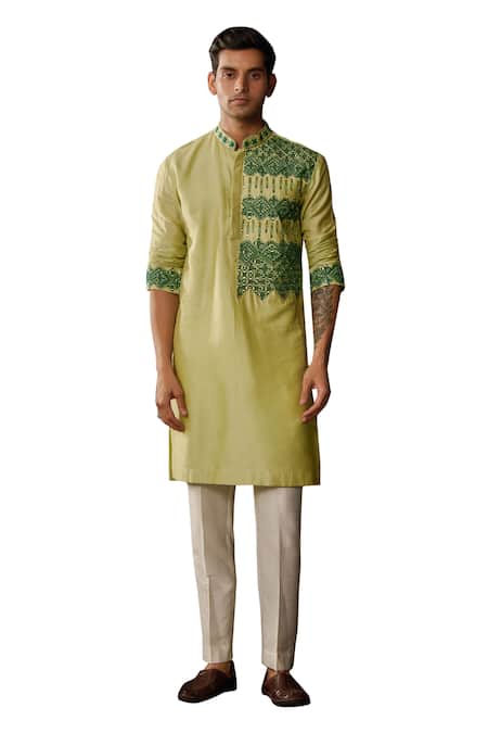 Buy Diyarajvvir Green Cotton, Silk, Linen Embroidery Geometric Kurta And Pant Set Online at Aza Fashions Buy_Diyarajvvir_Green Cotton, Silk, Linen Embroidery Geometric Kurta And Pant Set _Online_at_Aza_Fashions