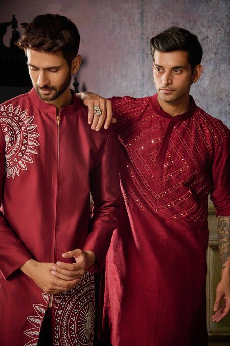 Diyarajvvir Maroon Cotton, Silk Mirrors, Embroidery Thread Work Kurta And Pant Set Online at Aza Fashions Diyarajvvir_Maroon Cotton, Silk Mirrors, Embroidery Thread Work Kurta And Pant Set _Online_at_Aza_Fashions