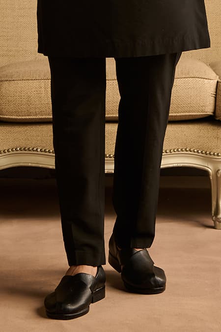 Shop Diyarajvvir Black Cotton, Silk, Linen Embroidery Tribal Rustic Kurta And Pant Set Online at Aza Fashions Shop_Diyarajvvir_Black Cotton, Silk, Linen Embroidery Tribal Rustic Kurta And Pant Set _Online_at_Aza_Fashions