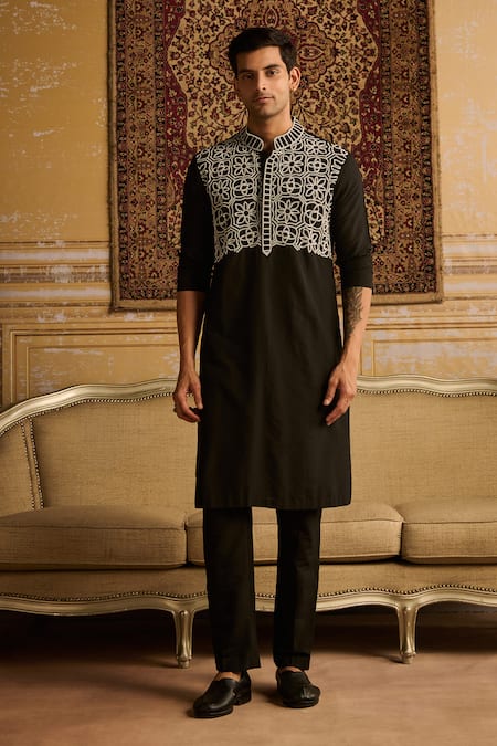 DiyaRajvvir Black Cotton Silk Embroidered Thread Bead Yoke Kurta And Pant Set 