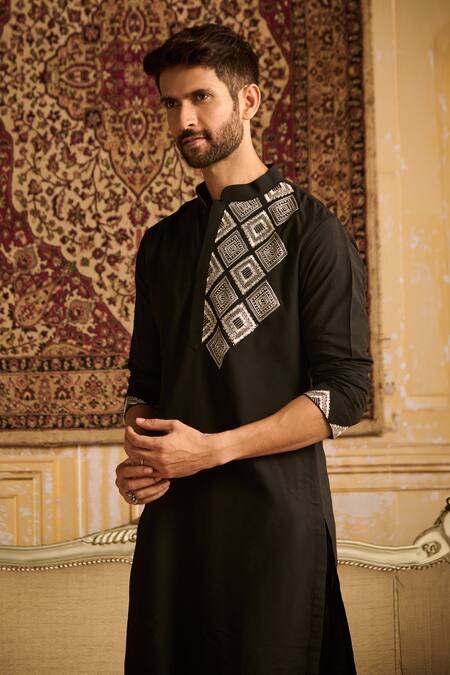Buy Diyarajvvir Black Cotton, Silk, Linen Embroidery Diamond Yoke Kurta And Pant Set Online at Aza Fashions Buy_Diyarajvvir_Black Cotton, Silk, Linen Embroidery Diamond Yoke Kurta And Pant Set _Online_at_Aza_Fashions
