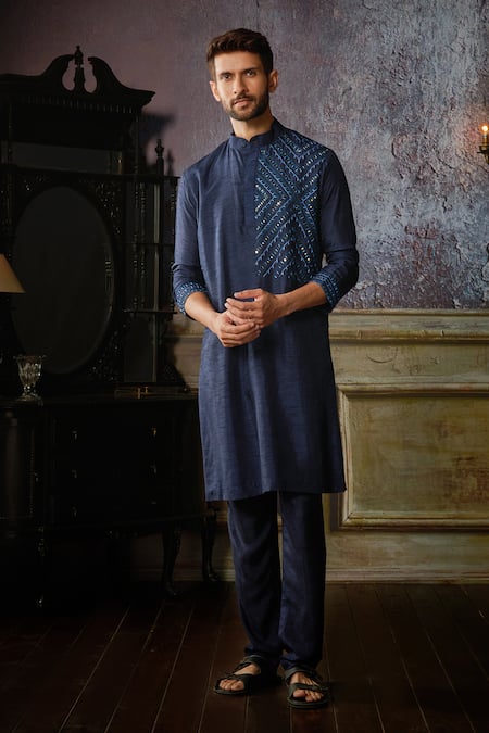 DiyaRajvvir Mirror Thread Embroidered Kurta & Pant Set 