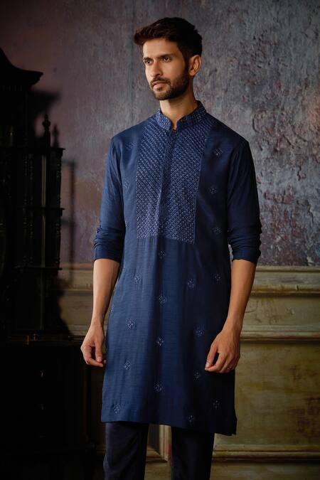 Shop Diyarajvvir Blue Cotton, Silk, Linen Cut Work, Embroidery Cutdana Kurta And Pant Set at Aza Fashions Shop_Diyarajvvir_Blue Cotton, Silk, Linen Cut Work, Embroidery Cutdana Kurta And Pant Set _at_Aza_Fashions