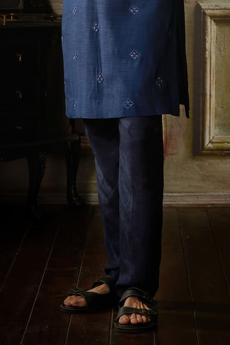 Diyarajvvir Blue Cotton, Silk, Linen Cut Work, Embroidery Cutdana Kurta And Pant Set Online at Aza Fashions Diyarajvvir_Blue Cotton, Silk, Linen Cut Work, Embroidery Cutdana Kurta And Pant Set _Online_at_Aza_Fashions