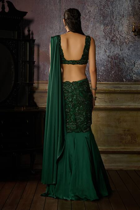 Shop Diyarajvvir Green Tulle, Satin Cut Work, Floral Cutwork Pre-draped Saree With Blouse at Aza Fashions Shop_Diyarajvvir_Green Tulle, Satin Cut Work, Floral Cutwork Pre-draped Saree With Blouse _at_Aza_Fashions