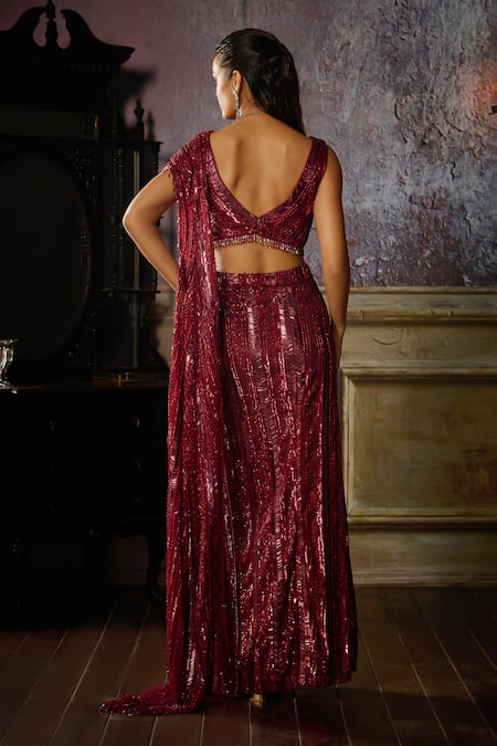 Diyarajvvir Embroidered High Slit Pre-Draped Skirt Saree With Blouse 