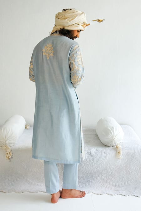 Wabi Sabi By Anshum-Ritesh Floral Damask Embroidered Kurta With Pyjama 
