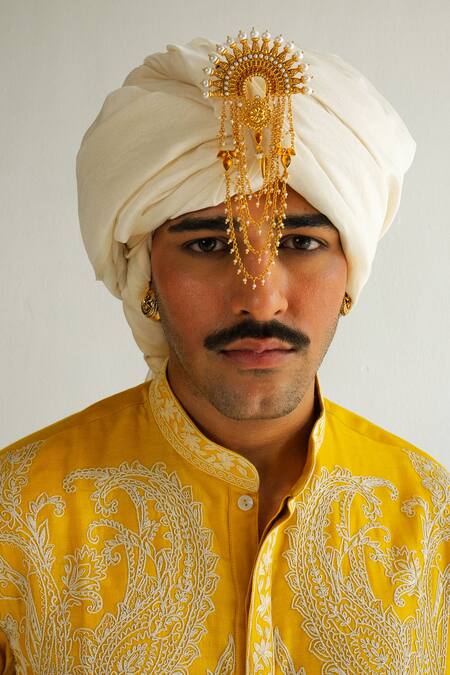 Buy_Wabi Sabi By Anshum-Ritesh_Yellow Chanderi Embroidery Paisley Vine Kurta With Pyjama _Online_at_Aza_Fashions