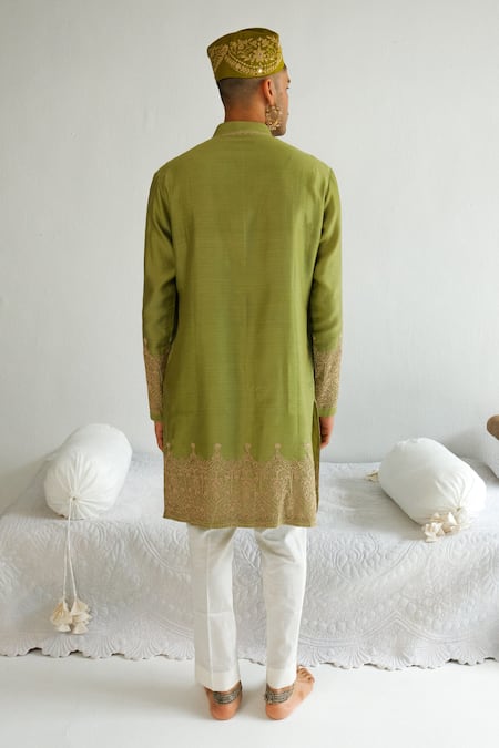 Shop Wabi Sabi By Anshum-Ritesh Green Chanderi Embroidery Floral Ornate Pattern Kurta With Pyjama at Aza Fashions Shop_Wabi Sabi By Anshum-Ritesh_Green Chanderi Embroidery Floral Ornate Pattern Kurta With Pyjama _at_Aza_Fashions