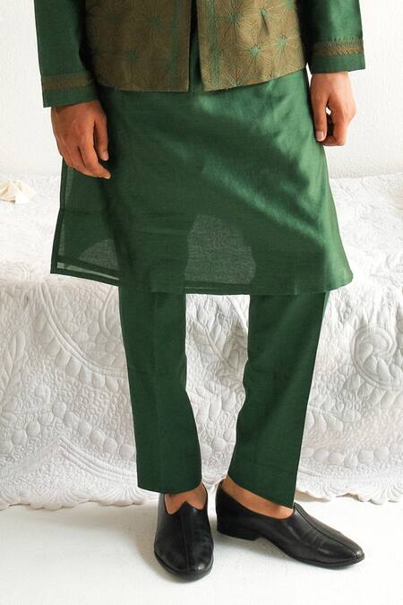 Wabi Sabi By Anshum-Ritesh_Green Chanderi Embroidery Floral Aari Bundi Kurta Set _Online_at_Aza_Fashions