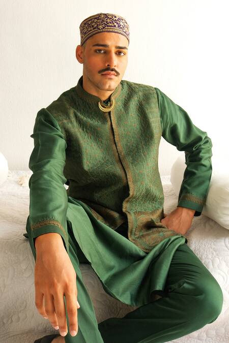 Buy_Wabi Sabi By Anshum-Ritesh_Green Chanderi Embroidery Floral Aari Bundi Kurta Set _Online_at_Aza_Fashions