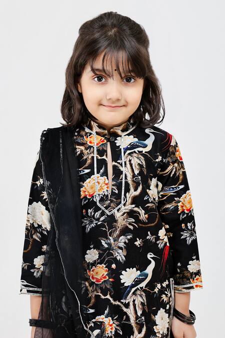 Mamma Plz_Black , Handloom Embroidery Flora And Fauna Print Kurta Pyjama Set _Online_at_Aza_Fashions