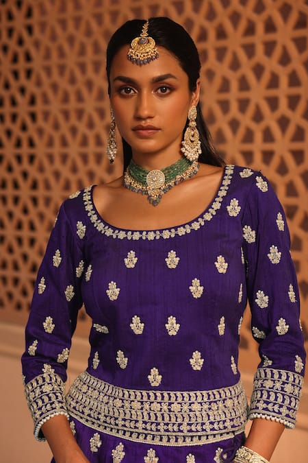Buy_Sheetal Batra_Purple Silk, Net Pearls, Zari Scoop Aasmaa Floral Butti Embroidered Lehenga Set 