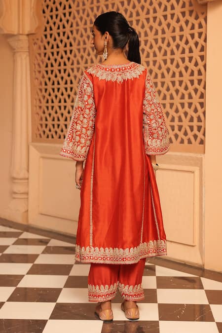 Sheetal Batra Aiman Embroidered Chauga Kurta Salwar Set 
