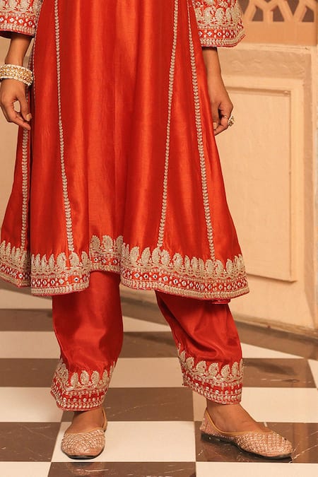 Buy_Sheetal Batra_Orange , Chanderi Embroidery Aiman Chauga Kurta Salwar Set _Online_at_Aza_Fashions