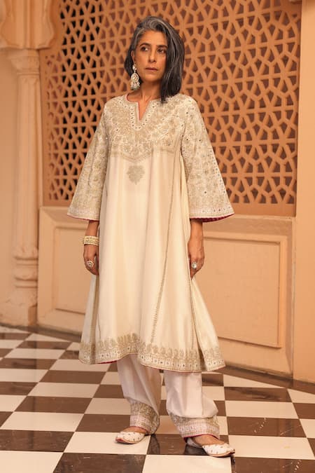 Sheetal Batra Aiman Floral Embroidered Chauga Kurta With Salwar 