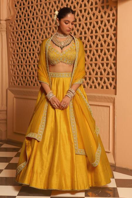 Sheetal Batra_Yellow Organza, Pearls, Embroidery Mazhum Floral Blouse And Lehenga Set _Online_at_Aza_Fashions