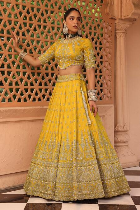 Buy_Sheetal Batra_Yellow Silk, Net Zari, Pearls, Embroidery Round Uzma Butti Bridal Lehenga Set _Online_at_Aza_Fashions