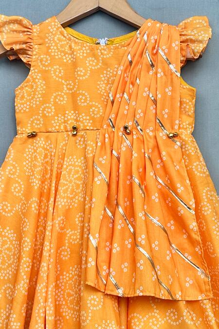 Label Neeti Yellow Muslin, Cotton Gota Patti Attached Dupatta Bandhani Dress Online at Aza Fashions Label Neeti_Yellow Muslin, Cotton Gota Patti Attached Dupatta Bandhani Dress _Online_at_Aza_Fashions