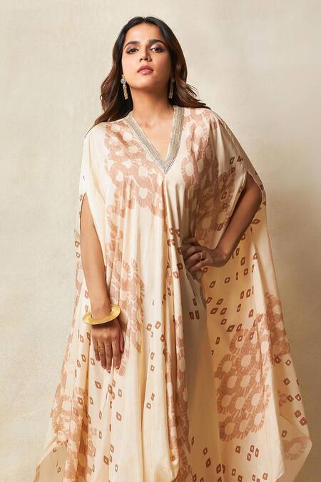 Vedika M Beige Silk Lace V-neck Printed Asymmetric Kaftan Online at Aza Fashions Vedika M_Beige Silk Lace V-neck Printed Asymmetric Kaftan _Online_at_Aza_Fashions