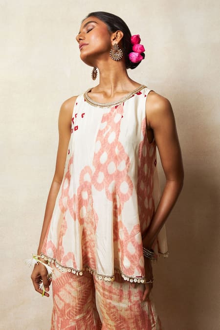 Buy_Vedika M_Pink Silk Lace, Sequins Round Neck Abstract Print Godet Top With Sharara _Online_at_Aza_Fashions