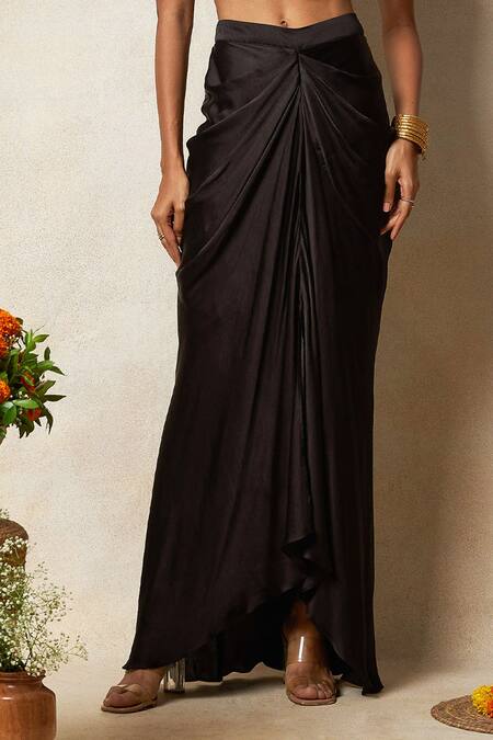 Vedika M Black Silk, Satin Sequins Scoop Neck Bandhani Print Bustier With Draped Skirt Online at Aza Fashions Vedika M_Black Silk, Satin Sequins Scoop Neck Bandhani Print Bustier With Draped Skirt _Online_at_Aza_Fashions