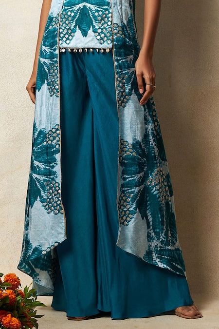 Vedika M Green Silk Round Neck Asymmetric Abstract Print Top And Flared Pant Set Online at Aza Fashions Vedika M_Green Silk Round Neck Asymmetric Abstract Print Top And Flared Pant Set _Online_at_Aza_Fashions