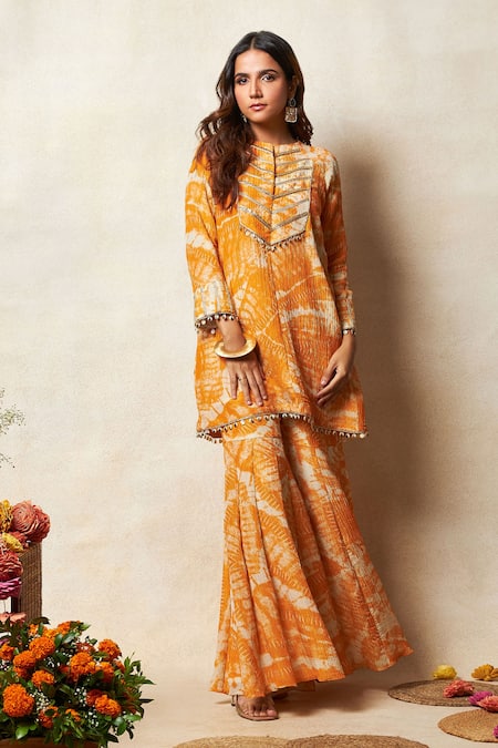 Vedika M Orange Tissue, Silk Embroidery, Zari Abstract Bandhani Print Kurta And Sharara Set Online at Aza Fashions Vedika M_Orange Tissue, Silk Embroidery, Zari Abstract Bandhani Print Kurta And Sharara Set _Online_at_Aza_Fashions