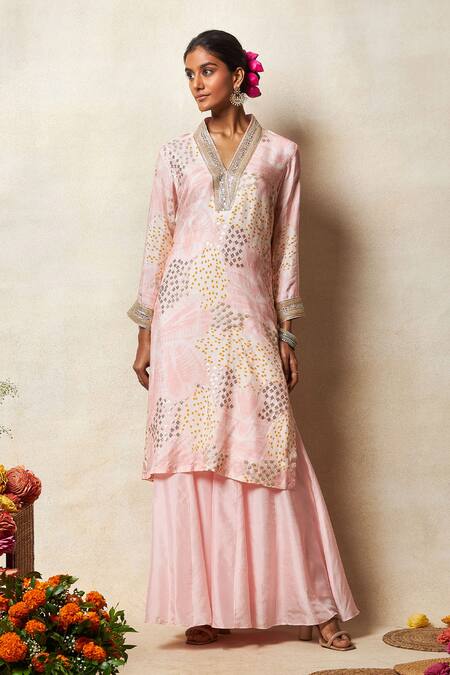 Vedika M_Pink Silk, Tissue Cut Work, Abstract Bandhani Print Kurta Flared Pant Set _Online_at_Aza_Fashions