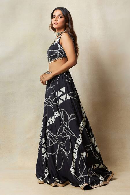 Buy_Vedika M_Black Silk Printed Abstract Round Bandhani Blouse And Lehenga Set _Online_at_Aza_Fashions